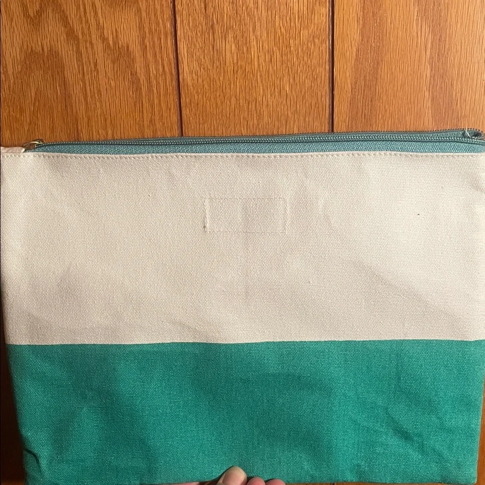 Bag of tricks makeup/travel bag brand new